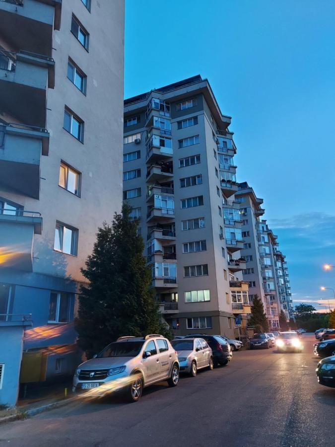 Bya Dream Village Iasi Bagian luar foto